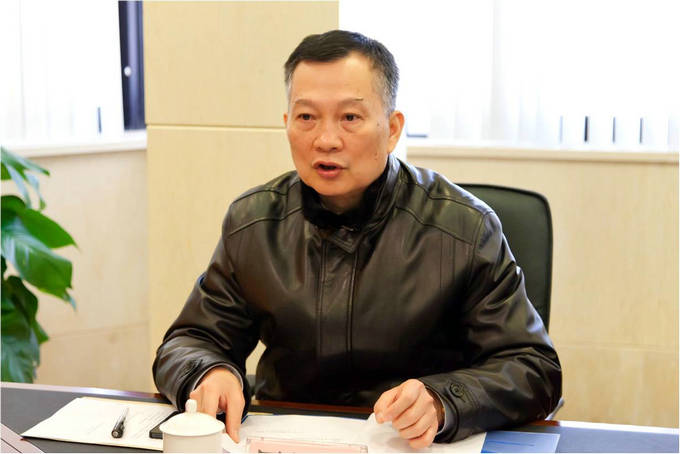 改选董事长_董事长办公室图片